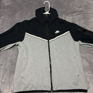 Nike Two-Tone Black and Gray Jacket